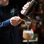The Pub Πανσιόν