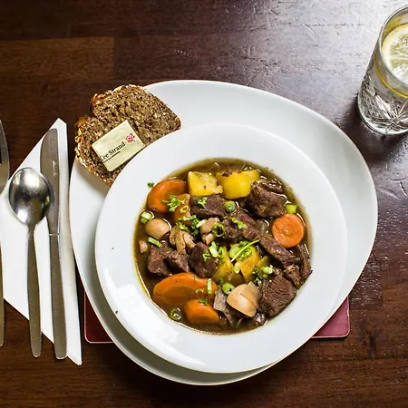 The Pub Pensión Dingle